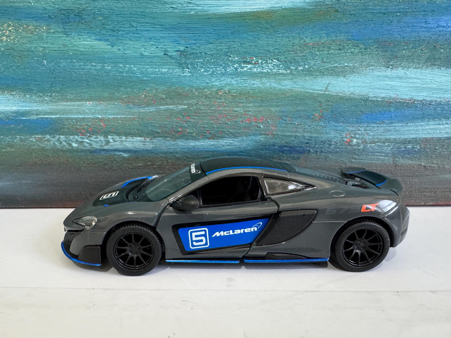PERSONALISED PLATES McLaren 675LT DIECAST Model boy girl dad mom uncle grandad brother Birthday mother day gift present Sleeve 1:34 scale