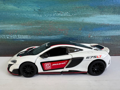 Personalised McLaren 675LT Display Plate – 1:34 Scale Model Car Gift for Dad Mom Boy Girl Grandad Uncle Brother Birthday Sleeve Present