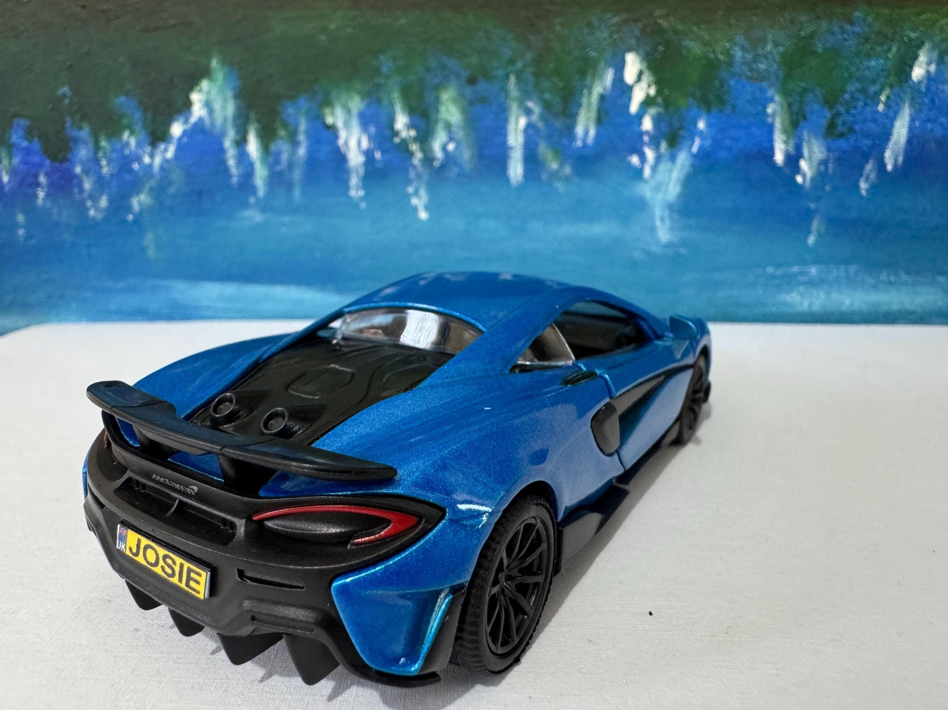 McLaren 600LT Model Car - Personalized Name Plate - Birthday Gift for Kids & Adults - Wedding, Anniversary Gift - Collectible Display -Box