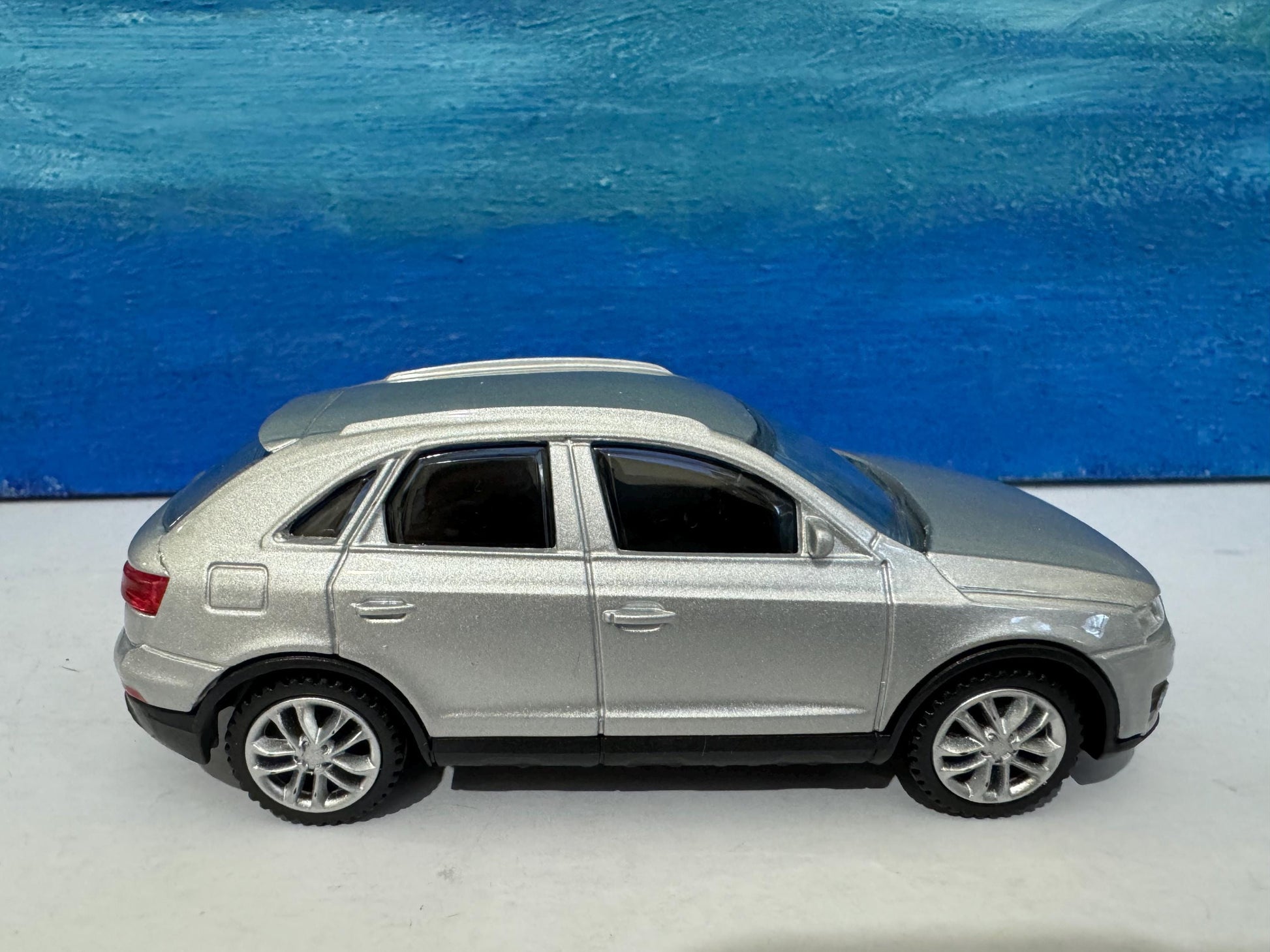 Audi Q3 2018 die-cast metal toy model car personal name mom day uncle aunty grandad brother sister mother day special day Gift Boxed