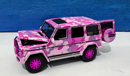 Mercedes-Benz G63 AMG 1:64 Pink Camouflage - Special Edition Diecast Model Car - Miniature Gift Boxed with Premium Details
