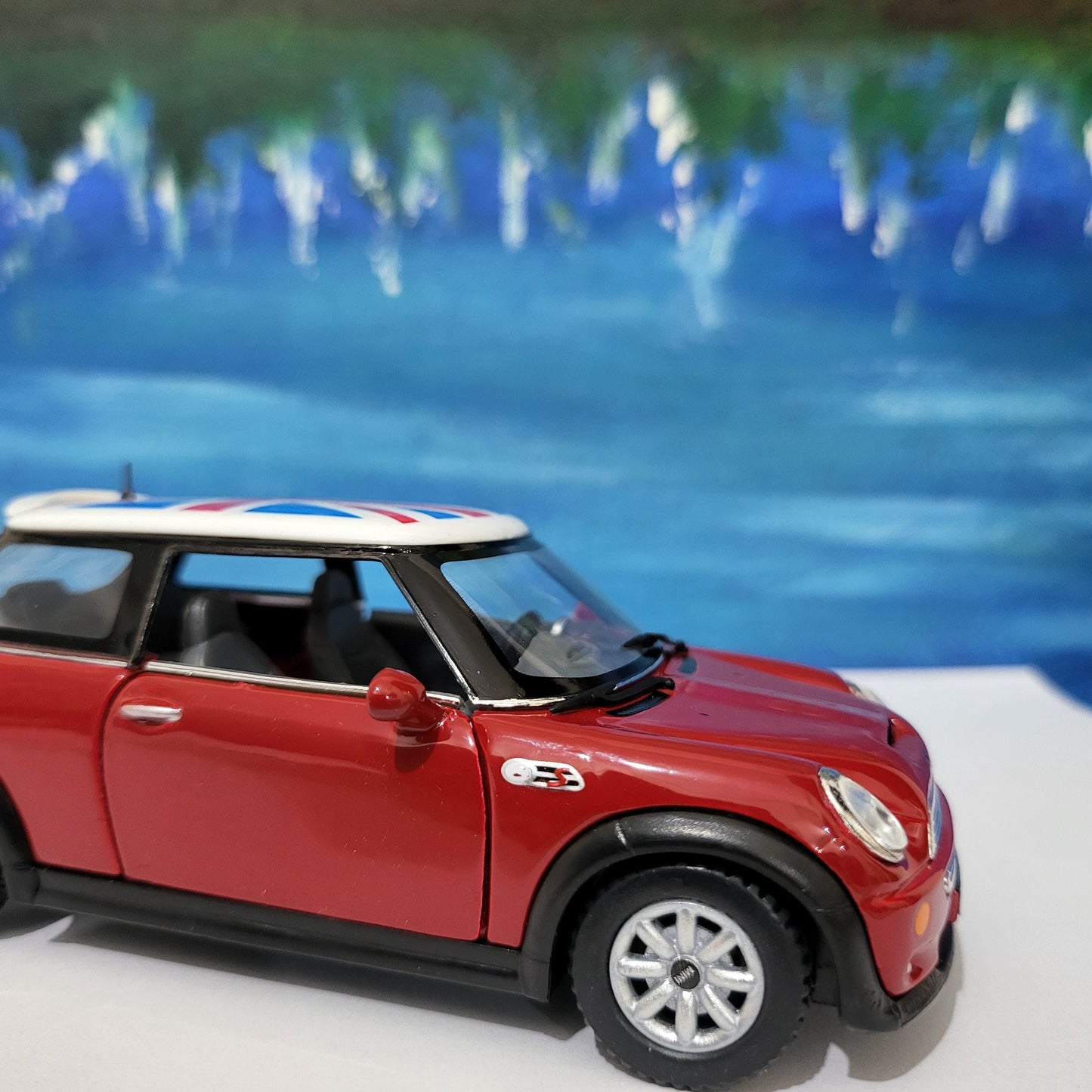 PERSONAL NAME PLATES for Red Mini Cooper S Model - 1/28 Scale Toy Car Gift - England Flag - Birthday Present for Dad, Mom, Kids Gift Sleeves