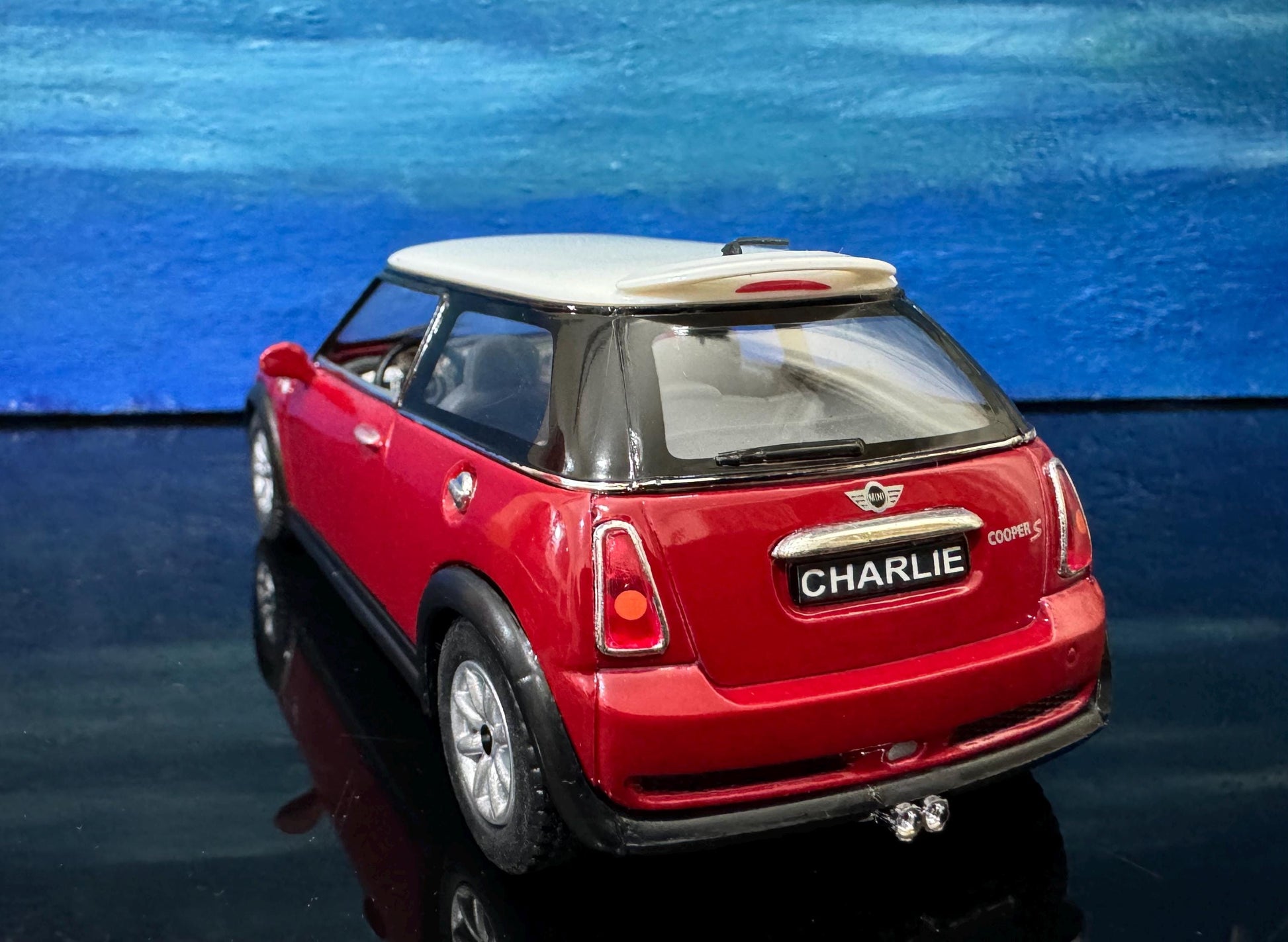 PERSONALISED NAME PLATE Mini Cooper S - 1/28 Scale Diecast Model Car - Custom Mini Cooper Collectible Gift for Dad Husband Boyfriend Sleeves