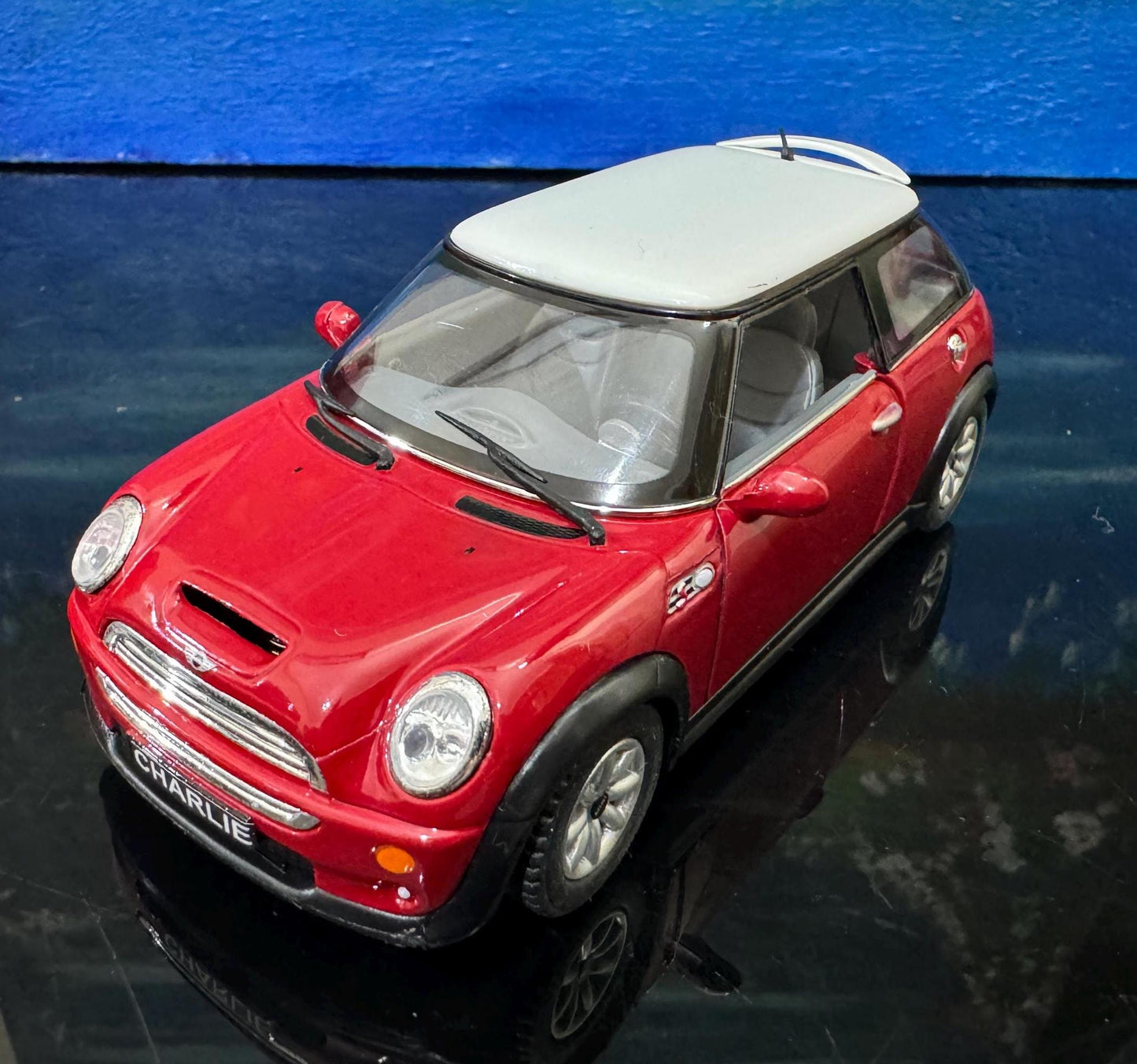 PERSONALISED NAME PLATE Mini Cooper S - 1/28 Scale Diecast Model Car - Custom Mini Cooper Collectible Gift for Dad Husband Boyfriend Sleeves