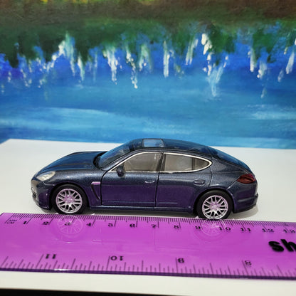 PERSONALISED Porsche Panamera S 1:34 Model - Custom Name Plates - New Boxed Gift for Dad, Boy, Uncle - Birthday Christmas Present die-cast