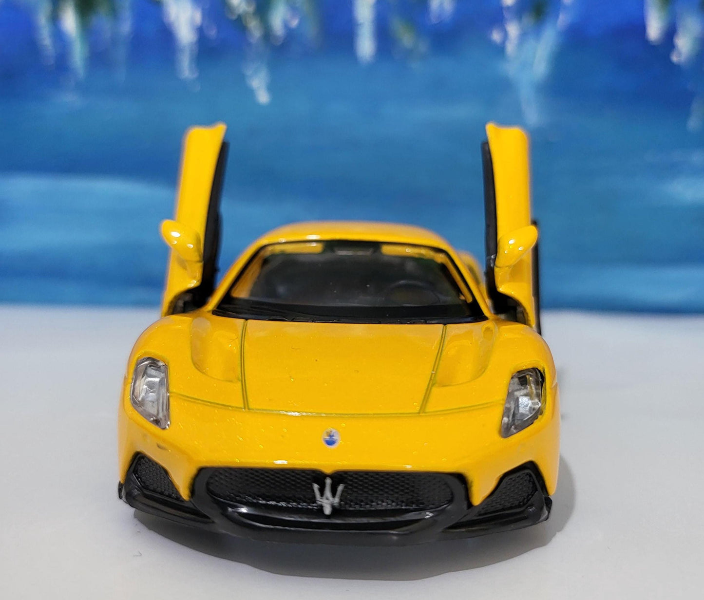 Licensed Maserati MC20 Yellow, 1/36 scale diecast car, car model metal, Diecast collection, Maserati, Model metal car Brand New Gift Boxed