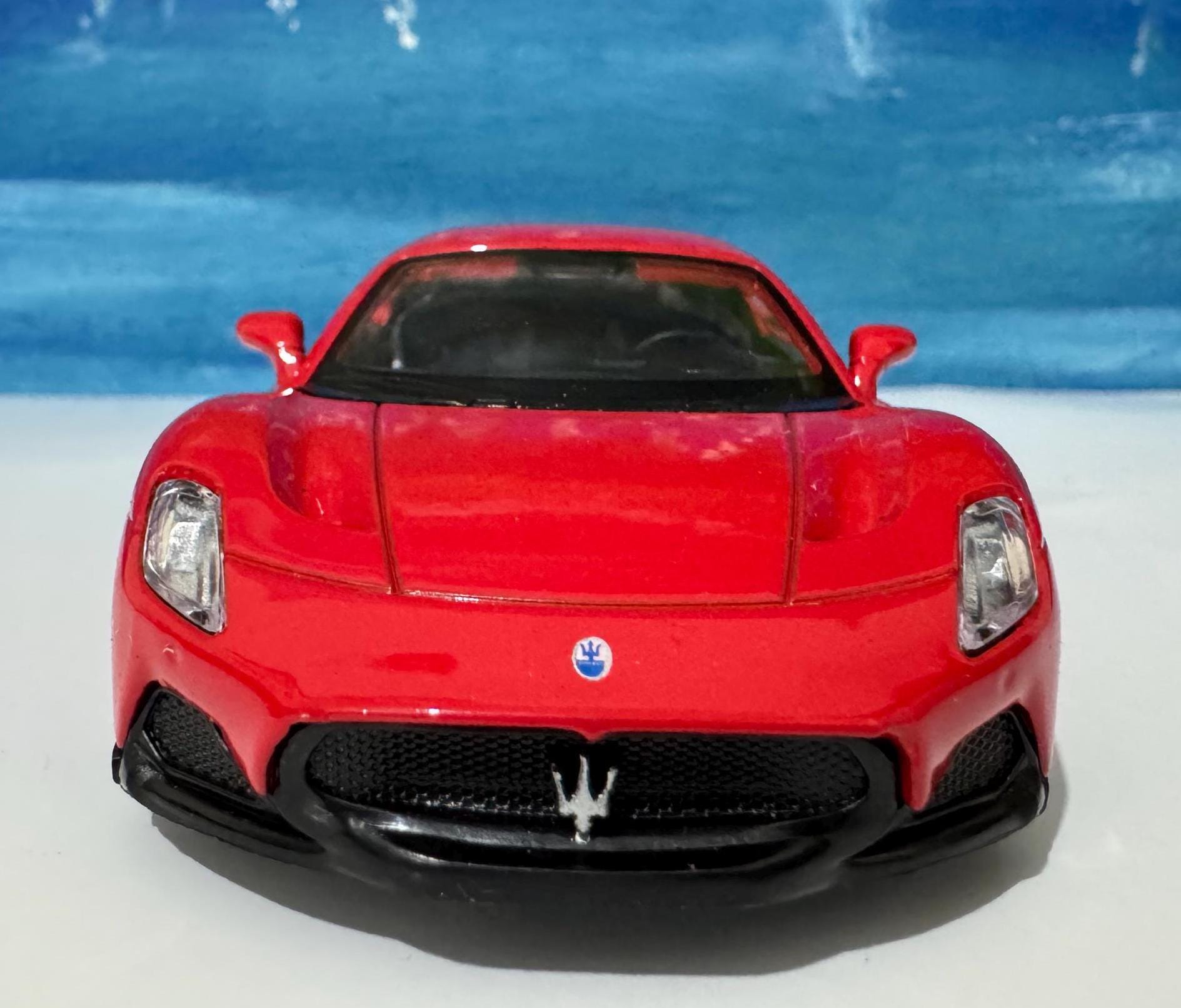 Personalise Maserati MC20 Red Licensed Scale Diecast Model Car – Metal Collectible – Gift Boxed, Supercar Replica for Adults & Collectors