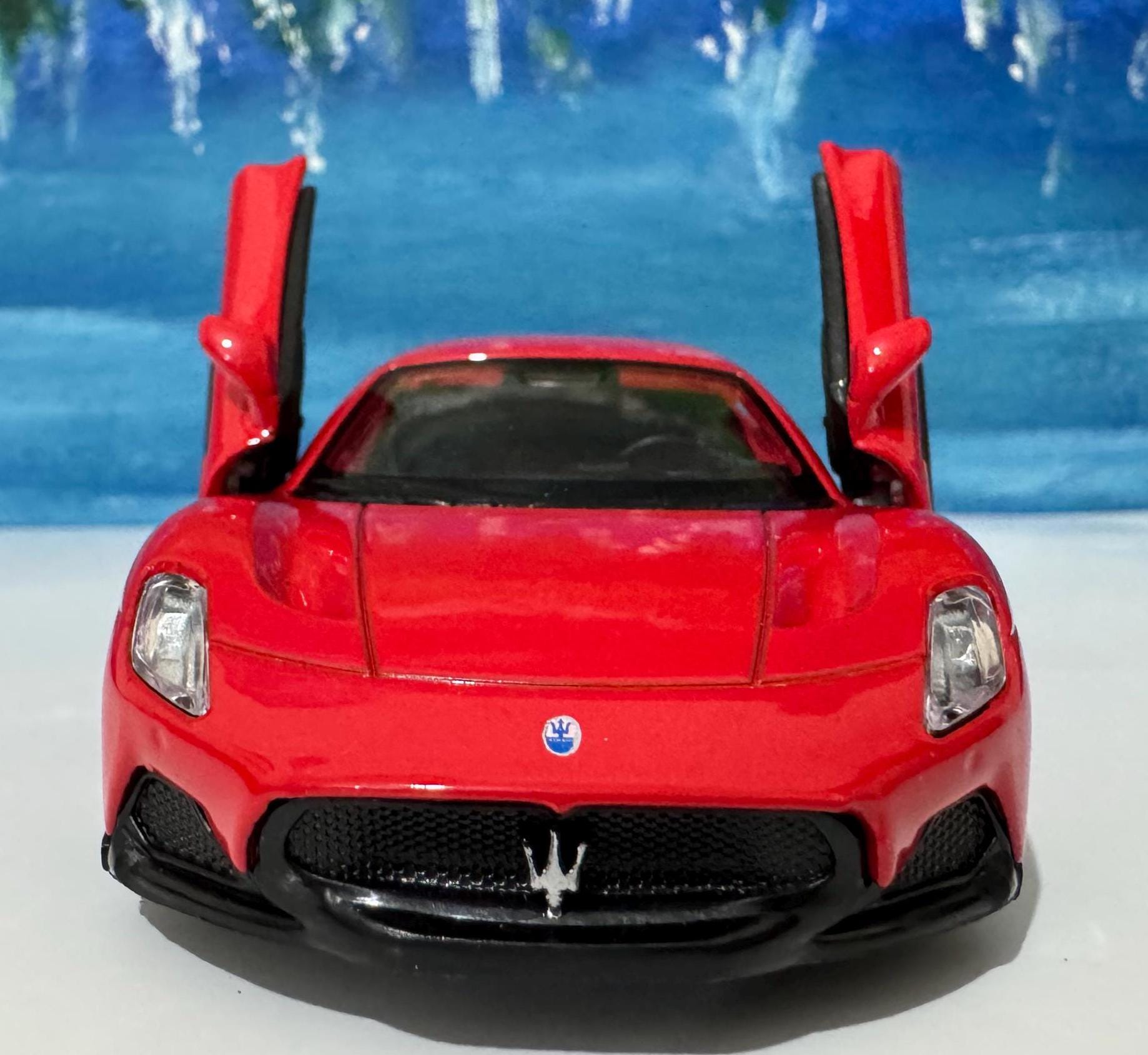 Personalise Maserati MC20 Red Licensed Scale Diecast Model Car – Metal Collectible – Gift Boxed, Supercar Replica for Adults & Collectors
