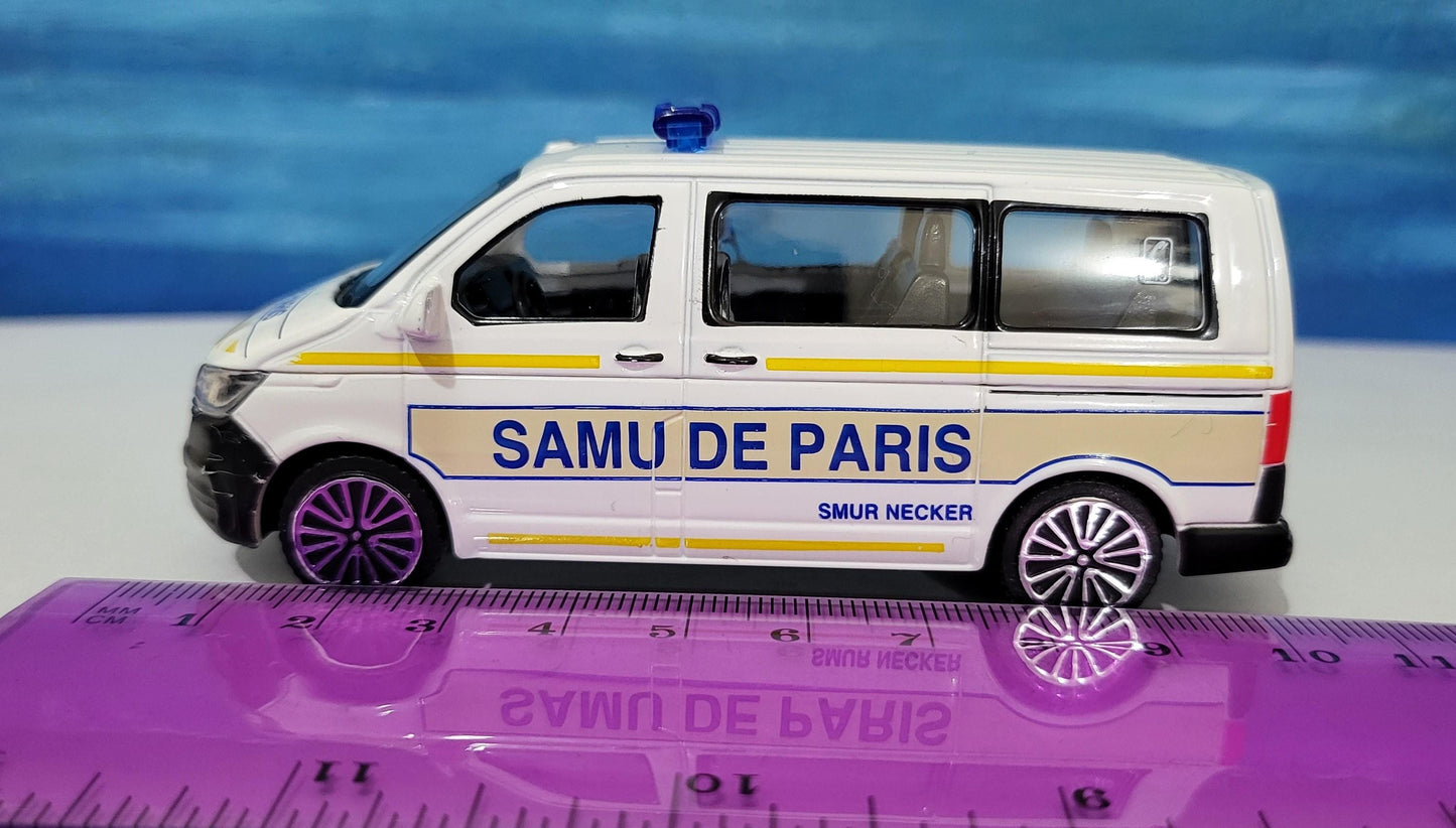 VW T6.1 Transporter Crew van Toy Car PERSONALISED PLATES 1:43 scale Model Samu De Paris uncle grandad brother Birthday Easter gift New Boxed