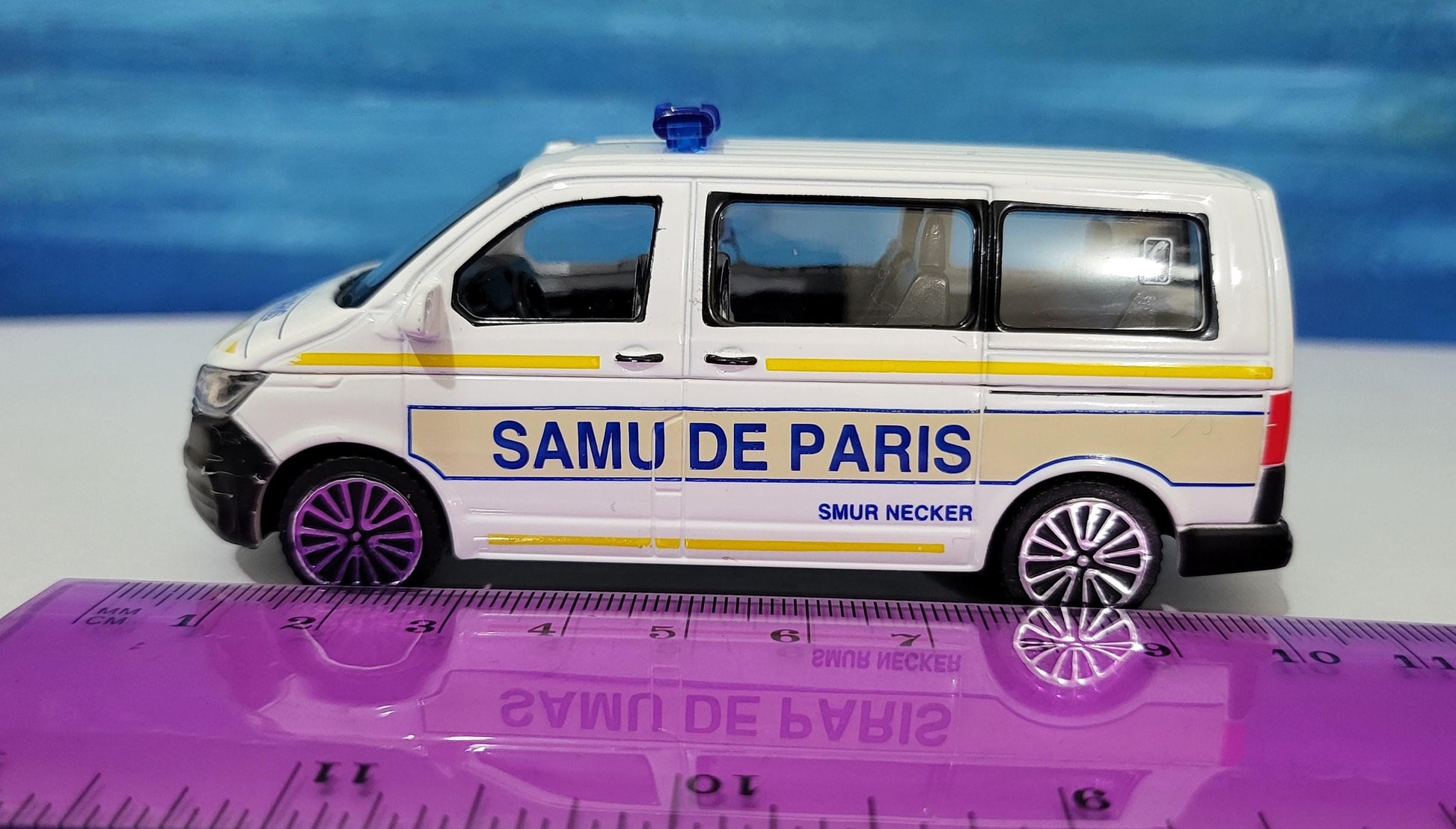 VW T6.1 Transporter Crew van Toy Car PERSONALISED PLATES 1:43 scale Model Samu De Paris uncle grandad brother Birthday Easter gift New Boxed
