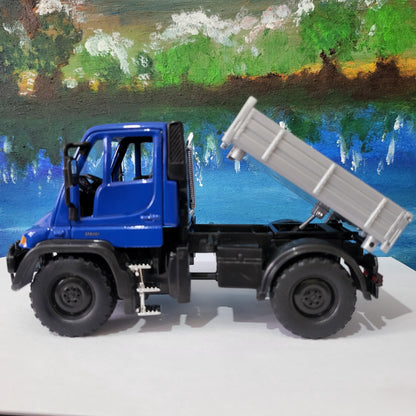 Mercedes-Benz Unimog Truck 1:32 Scale – Premium Diecast Model Toy Gift for Boys, Girls, Dad, Uncle easter Christmas gift New Boxed