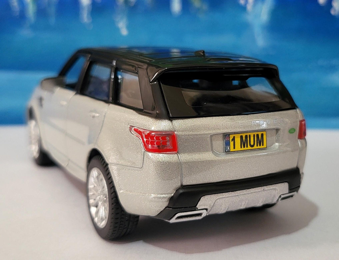 PERSONALISED PLATES 1:36 RangeRover Sport Toy Car Model boy girl dad mom uncle grandad brother birthday Christmas gift present *4 Colours*