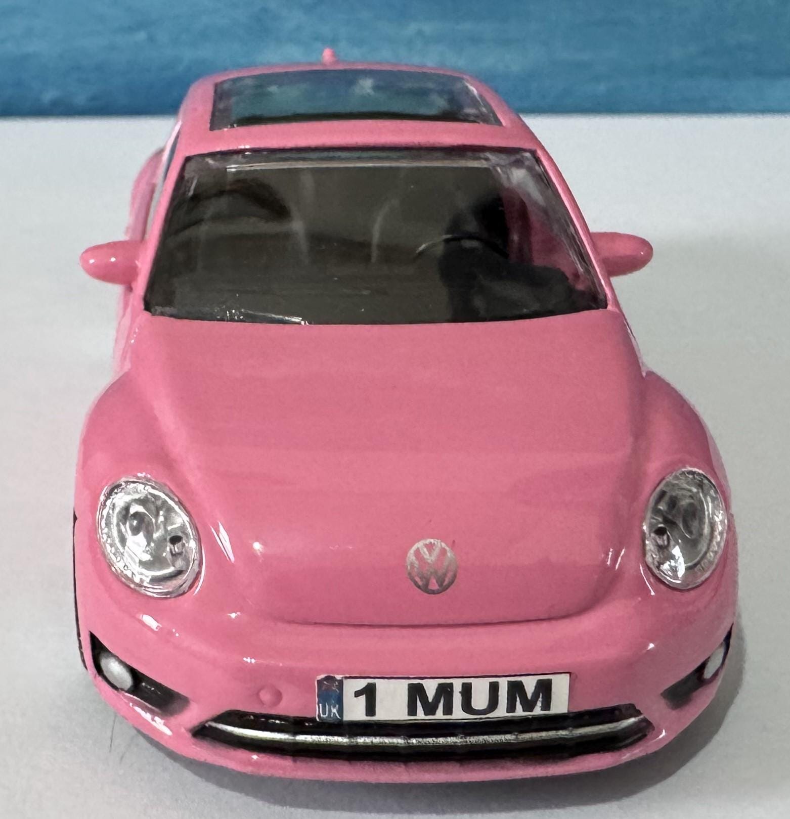 Personalised VW Volkswagen Beetle Toy Car, 1:43 Scale Model–Gift for Boy, Girl, Dad, Mom, Grandad, Birthday - Easter gift, 4 Colours, Boxed