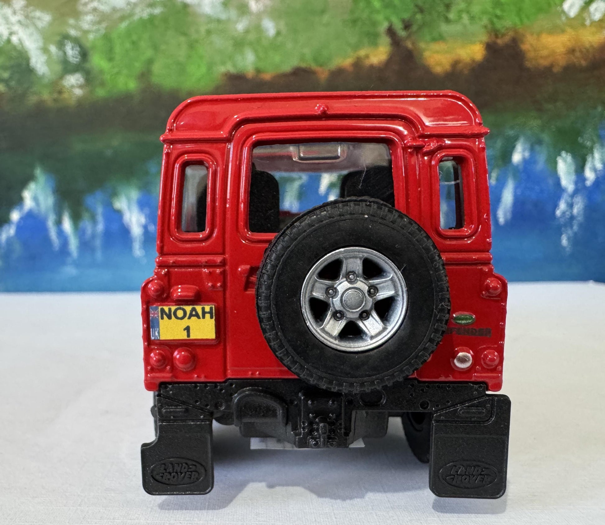 PERSONALISED Land Rover Defender Model - Welly Licensed Car Gift for Dad, Boy, Uncle - Birthday Easter Present gift Sleeves