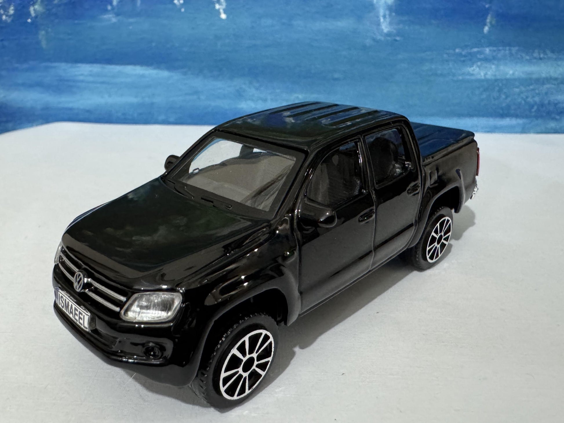 PERSONALISED PLATES VW Amarok Toy Car Model boy girl dad mom uncle grandad brother Birthday Father day gift present New Boxed 1:43 scale