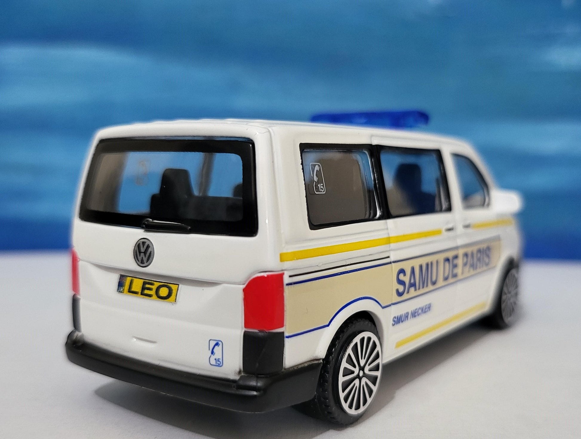 VW T6.1 Transporter Crew van Toy Car PERSONALISED PLATES 1:43 scale Model Samu De Paris uncle grandad brother Birthday Easter gift New Boxed