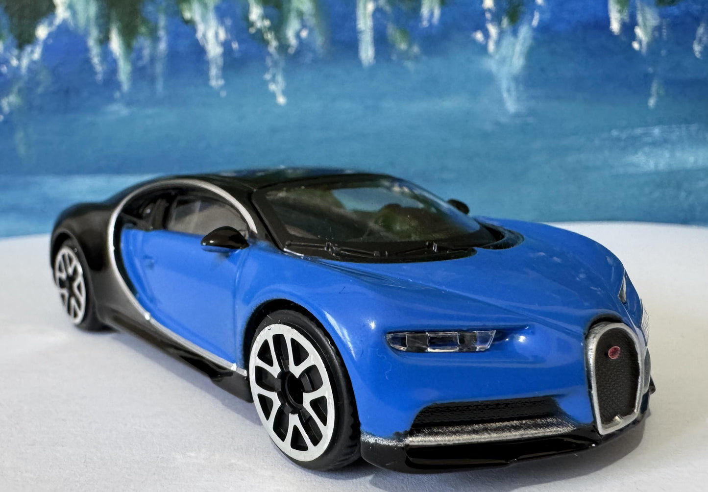 Bugatti Chiron Blue 1:43 Scale Toy Car Model – Custom Plates – Gift for Boy, Girl, Dad, Mom, Uncle, Grandad – Birthday or Christmas Present