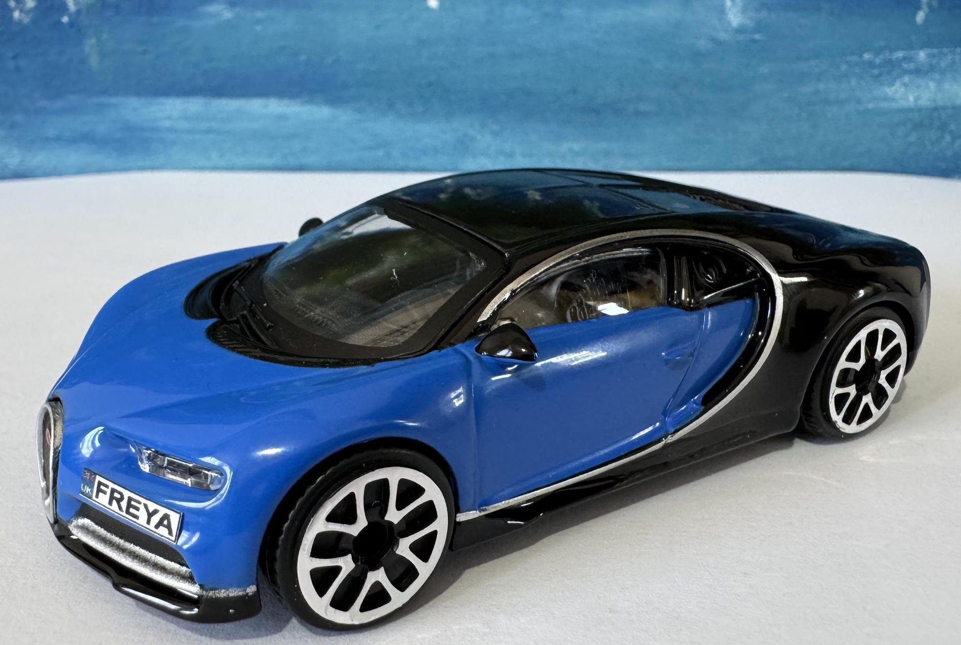 Bugatti Chiron Blue 1:43 Scale Toy Car Model – Custom Plates – Gift for Boy, Girl, Dad, Mom, Uncle, Grandad – Birthday or Christmas Present
