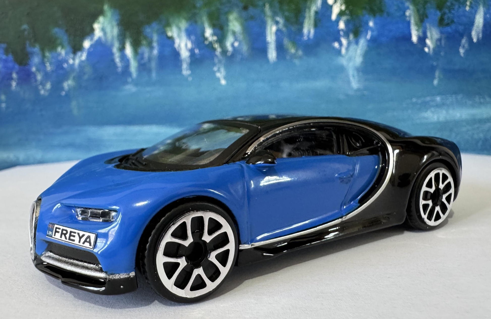 Bugatti Chiron Blue 1:43 Scale Toy Car Model – Custom Plates – Gift for Boy, Girl, Dad, Mom, Uncle, Grandad – Birthday or Christmas Present