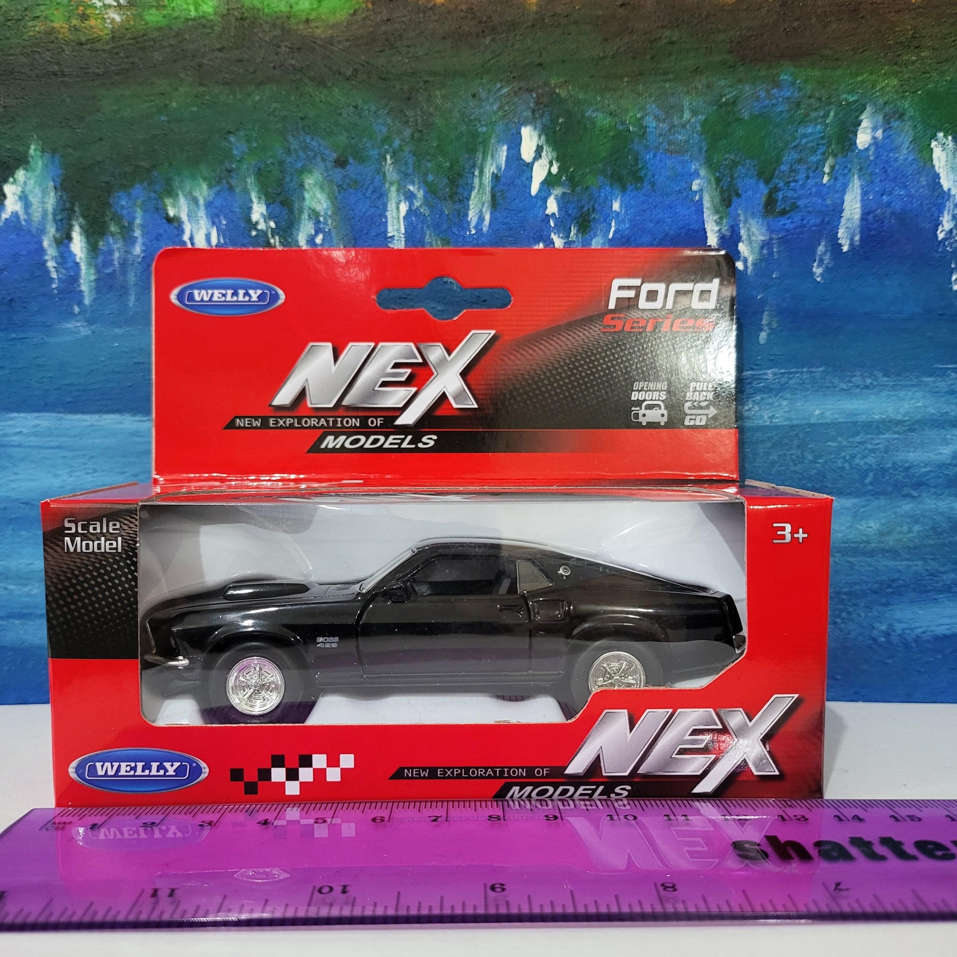 1969 Ford Mustang BOSS 429 Diecast Model Car 1:36 Scale – Gift for Car Enthusiasts, Boys, Girls, Uncle, Grandad, Collectors New Boxed