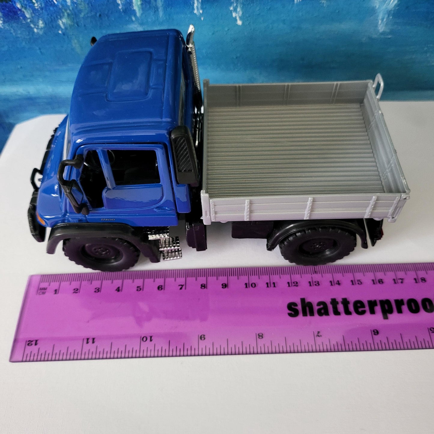 Mercedes-Benz Unimog Truck 1:32 Scale – Premium Diecast Model Toy Gift for Boys, Girls, Dad, Uncle easter Christmas gift New Boxed