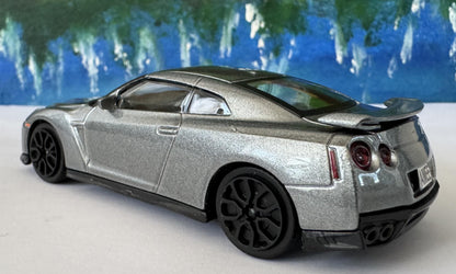 Personalized Name Plate Nissan GT-R 2017 Grey 1:43 Diecast Car Gift for Boy Girl Dad Mom Uncle – Boxed Model Collectible Display