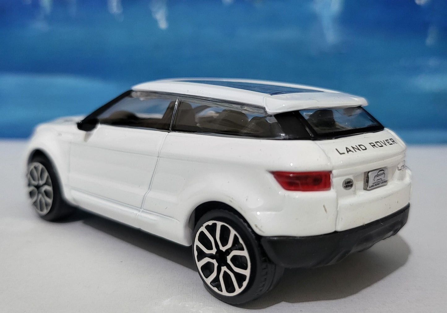 Landrover LRX Evoque toy car PERSONALISED PLATES Model boy dad uncle grandad brother Birthday Christmas gift present New Boxed 1:43 scale