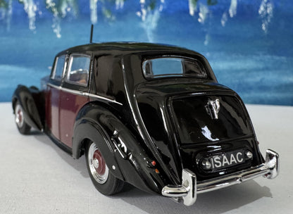 Personalized Rolls Royce Silver Dawn Std Steel Maroon Black Oxford Diecast Model – Custom Name Gift for Dad, Mom, Husband, Wife, Sister Box