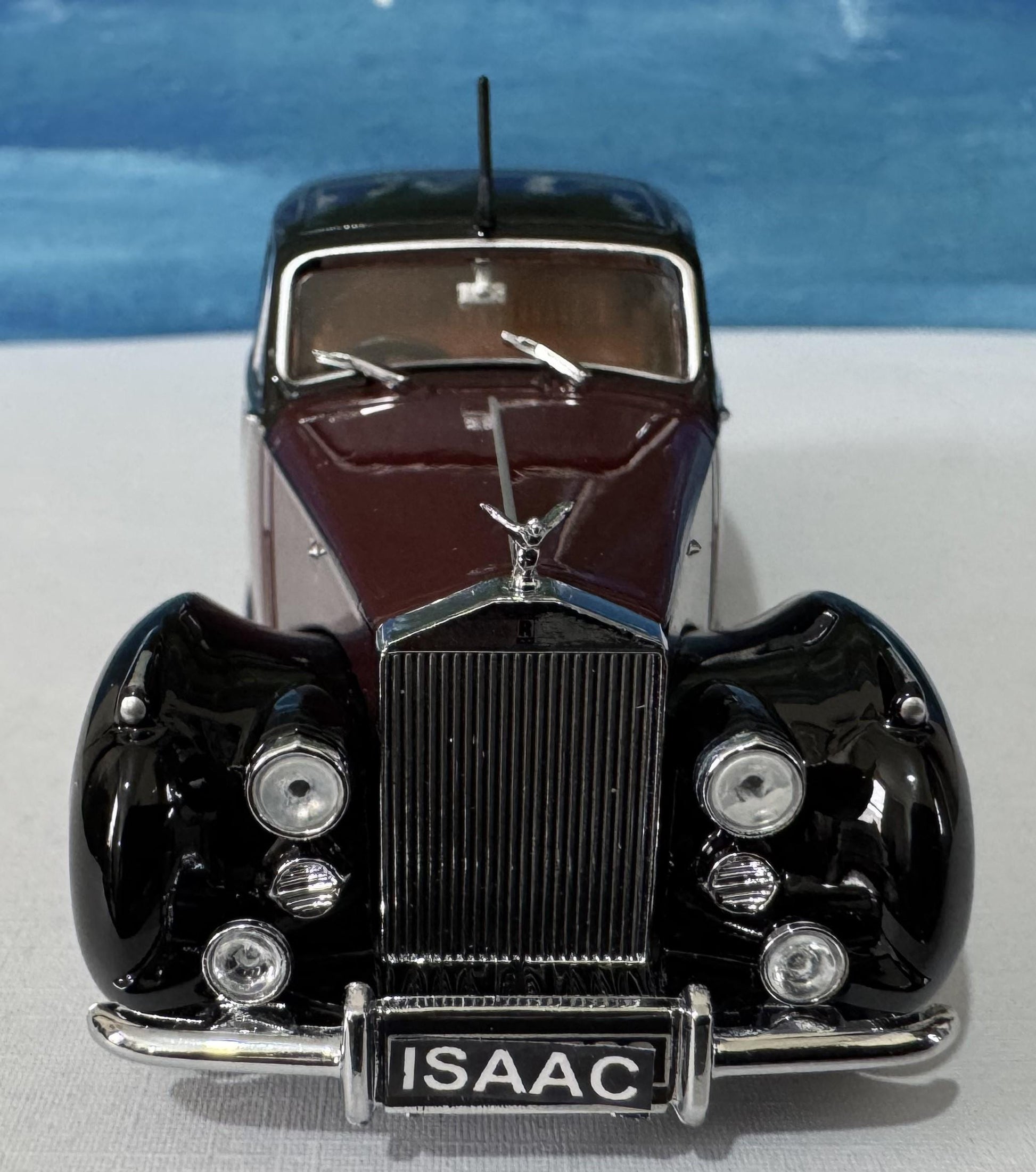 Personalized Rolls Royce Silver Dawn Std Steel Maroon Black Oxford Diecast Model – Custom Name Gift for Dad, Mom, Husband, Wife, Sister Box
