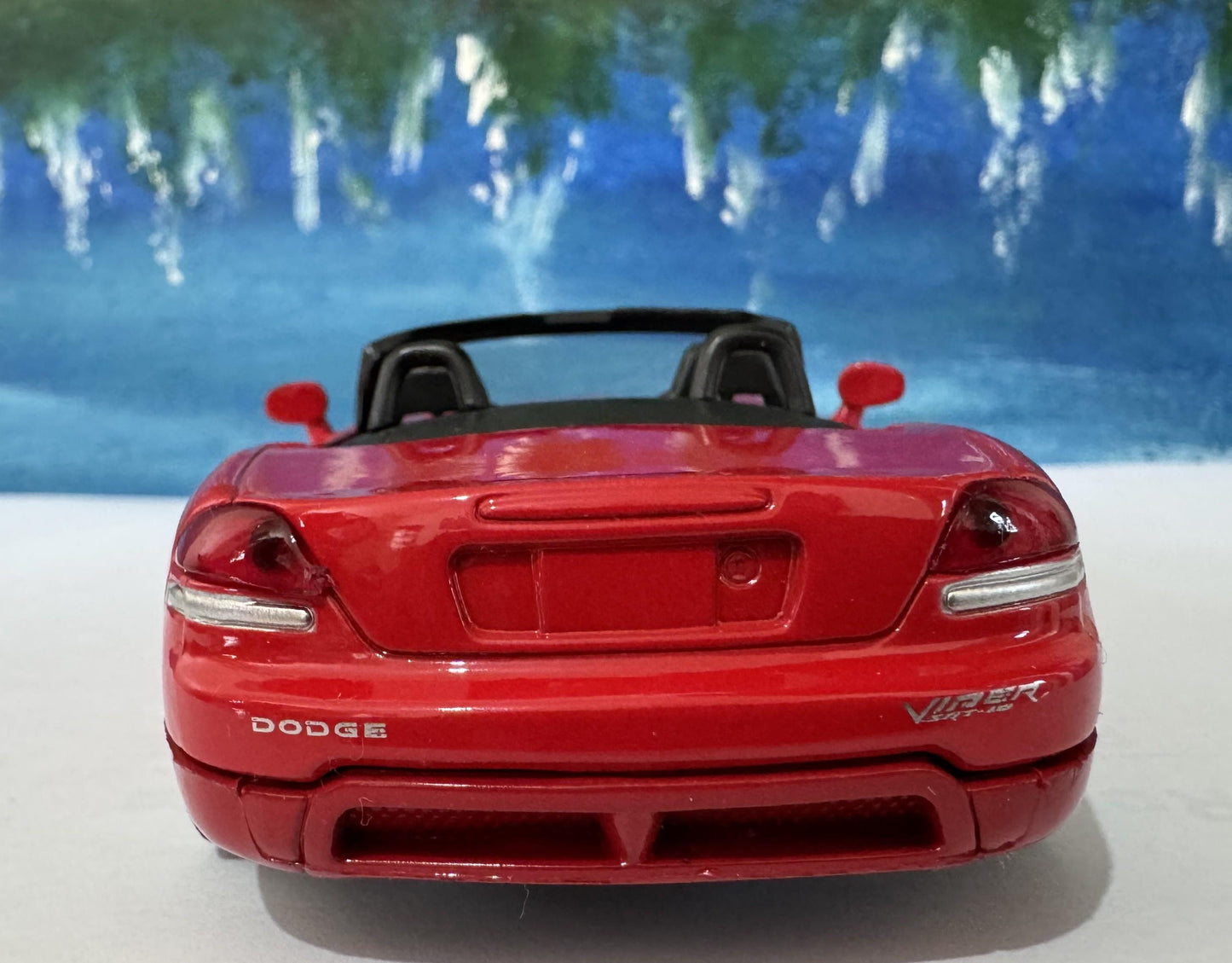 Dodge Viper SRT-10 Diecast Model Car 1:32 | 2003 Viper SRT 10 | Scale Model Collectible | 1/32 Die Cast Toy Car Gift