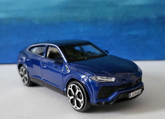 Personalized Name Plate Lamborghini Urus Toy Car Kids Gift for Boy, Girl, Mom, Dad – Birthday, Mother’s Day Gift – Boxed 2 colours 1:43