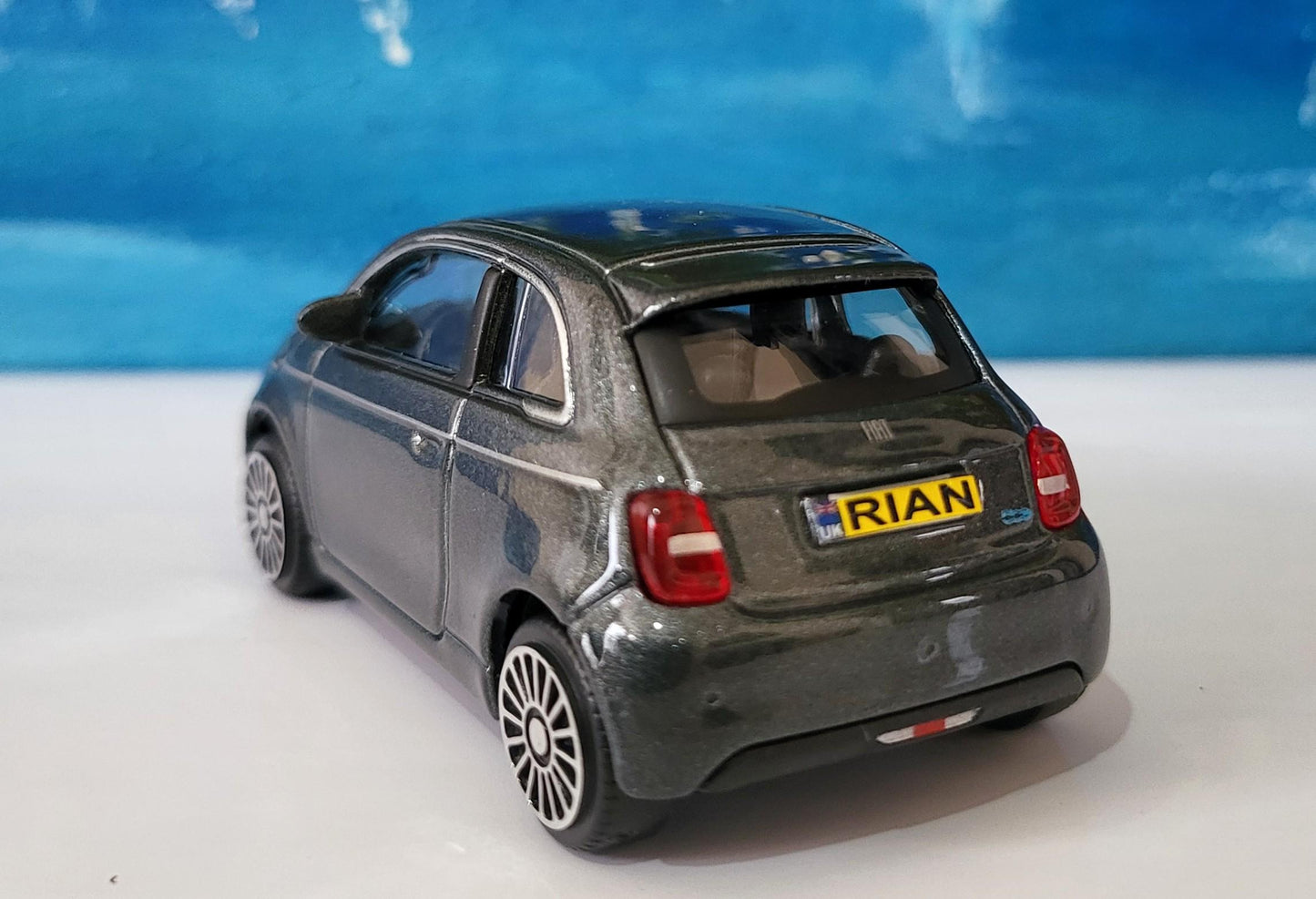 Personalised Plate FIAT 500e Toy Car - 1:43 Scale Model-Gift for Boy, Girl, Dad, Mom, Uncle, Grandad - Birthday, Metallic Grey - New Boxed