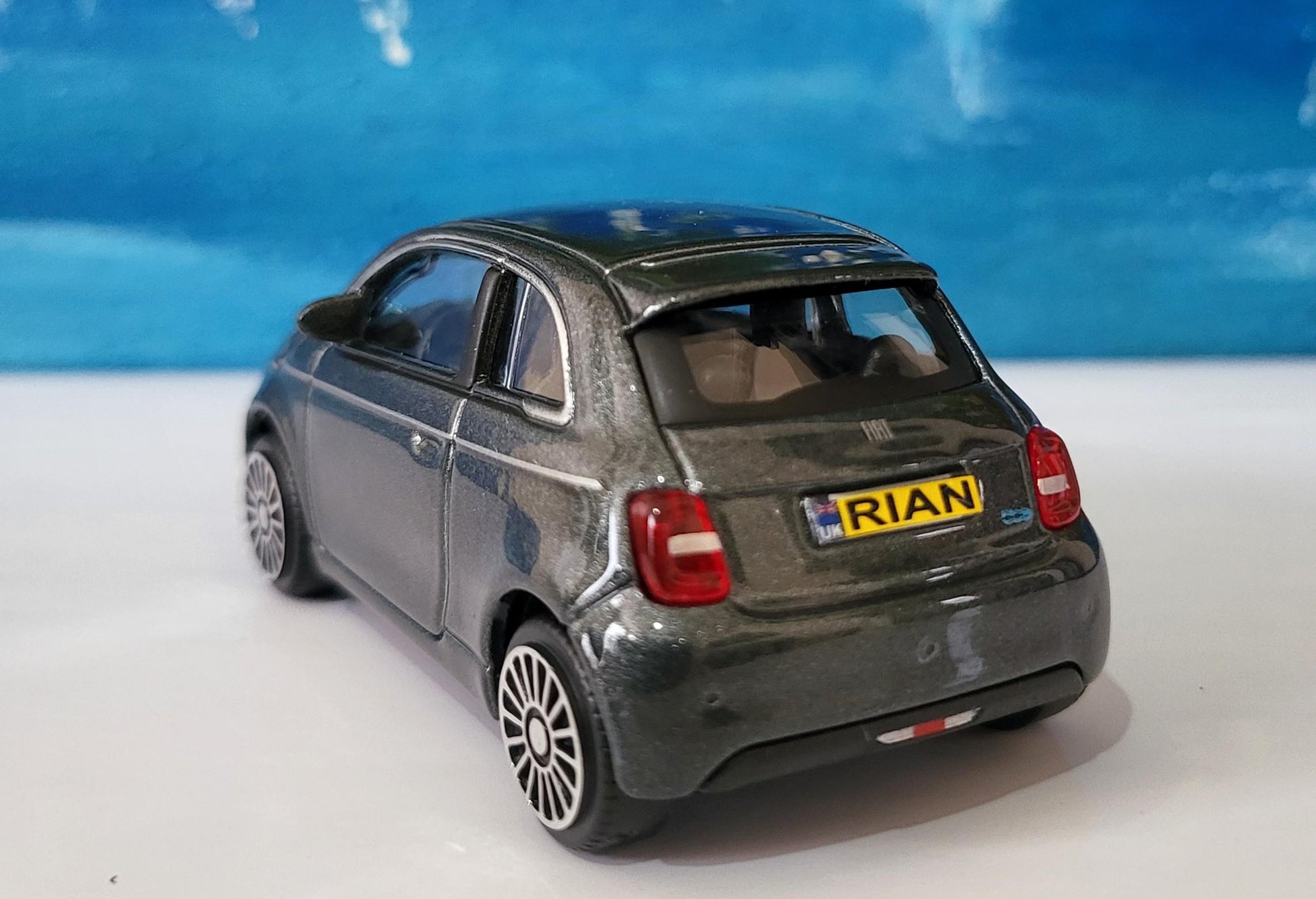 Personalised Plate FIAT 500e Toy Car - 1:43 Scale Model-Gift for Boy, Girl, Dad, Mom, Uncle, Grandad - Birthday, Metallic Grey - New Boxed