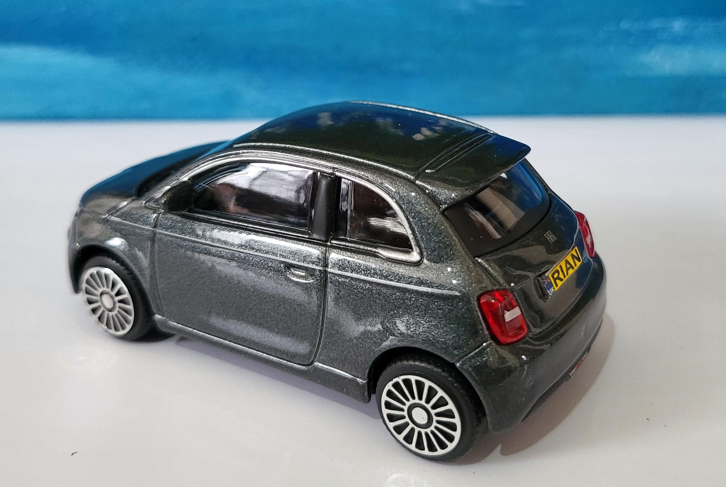Personalised Plate FIAT 500e Toy Car - 1:43 Scale Model-Gift for Boy, Girl, Dad, Mom, Uncle, Grandad - Birthday, Metallic Grey - New Boxed