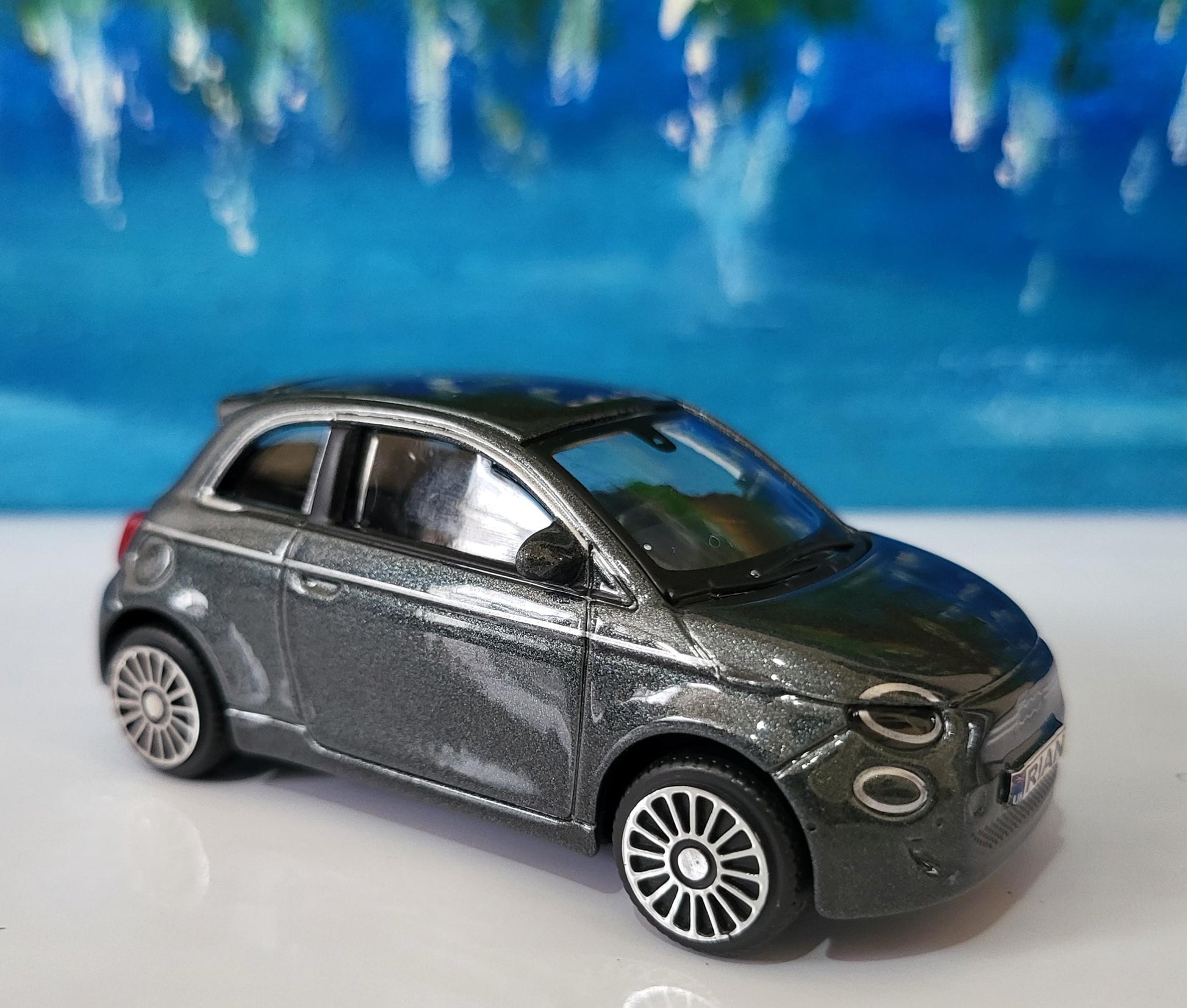 Personalised Plate FIAT 500e Toy Car - 1:43 Scale Model-Gift for Boy, Girl, Dad, Mom, Uncle, Grandad - Birthday, Metallic Grey - New Boxed