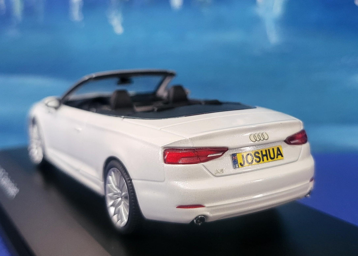 Personalized Name Plate 1:43 Audi A5 Cabriolet Tofana White Diecast Car – Spark Dealer Edition in Display Case, Highly Detailed