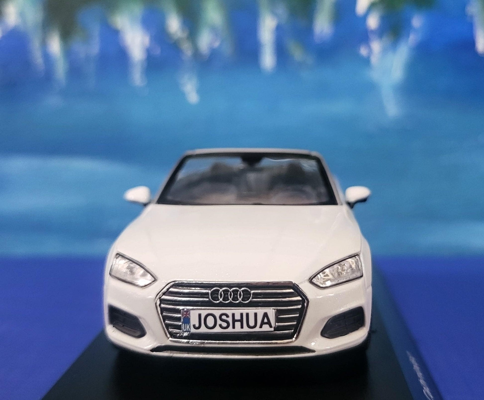 Personalized Name Plate 1:43 Audi A5 Cabriolet Tofana White Diecast Car – Spark Dealer Edition in Display Case, Highly Detailed