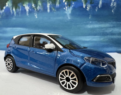 Renault CAPTUR Toy Car PERSONALISED PLATES Model boy girl dad mom uncle grandad brother Birthday Christmas gift present Boxed 1:43 scale