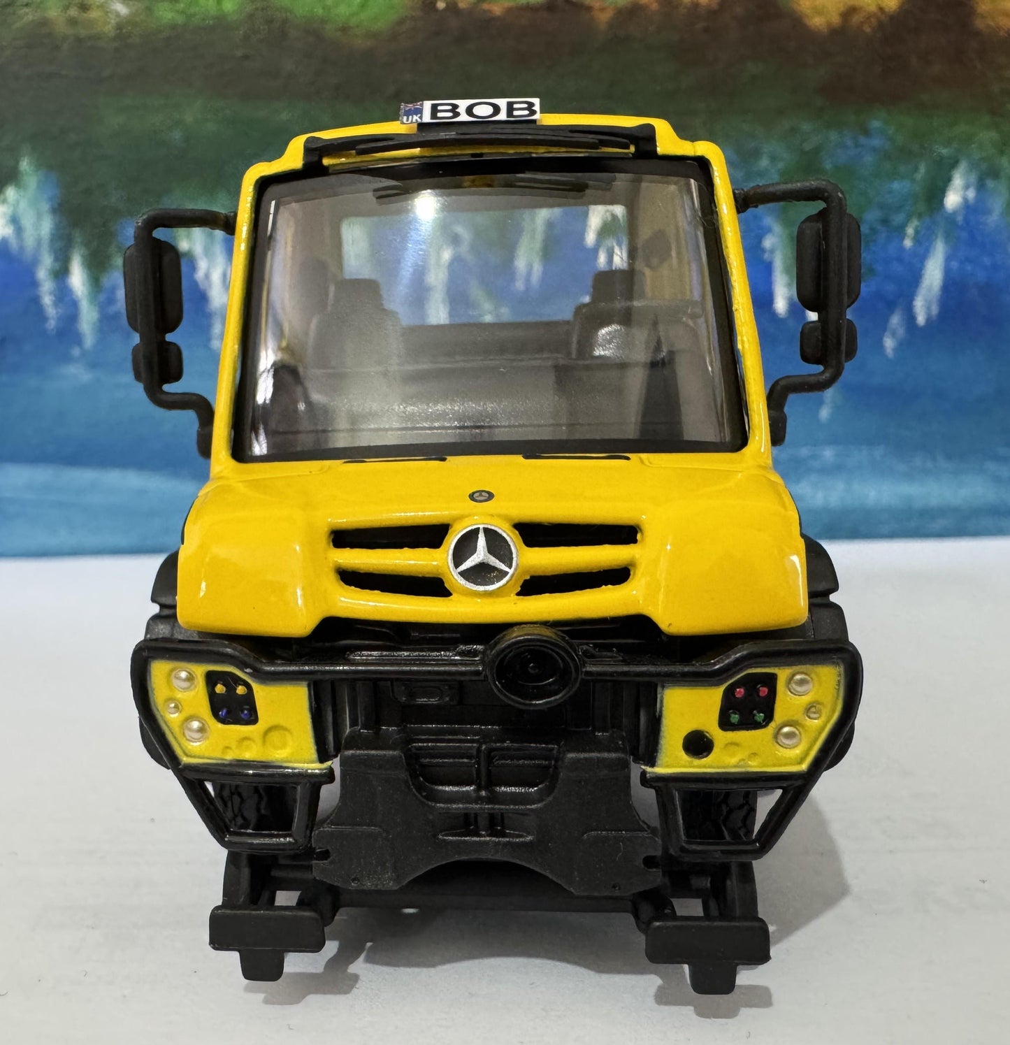 Mercedes-Benz Personalized Name Plate 1:43 MB Unimog U400 U423 RoRail | O Gauge Road-Rail Model | Gift for Boys, Men, Uncle Boxed