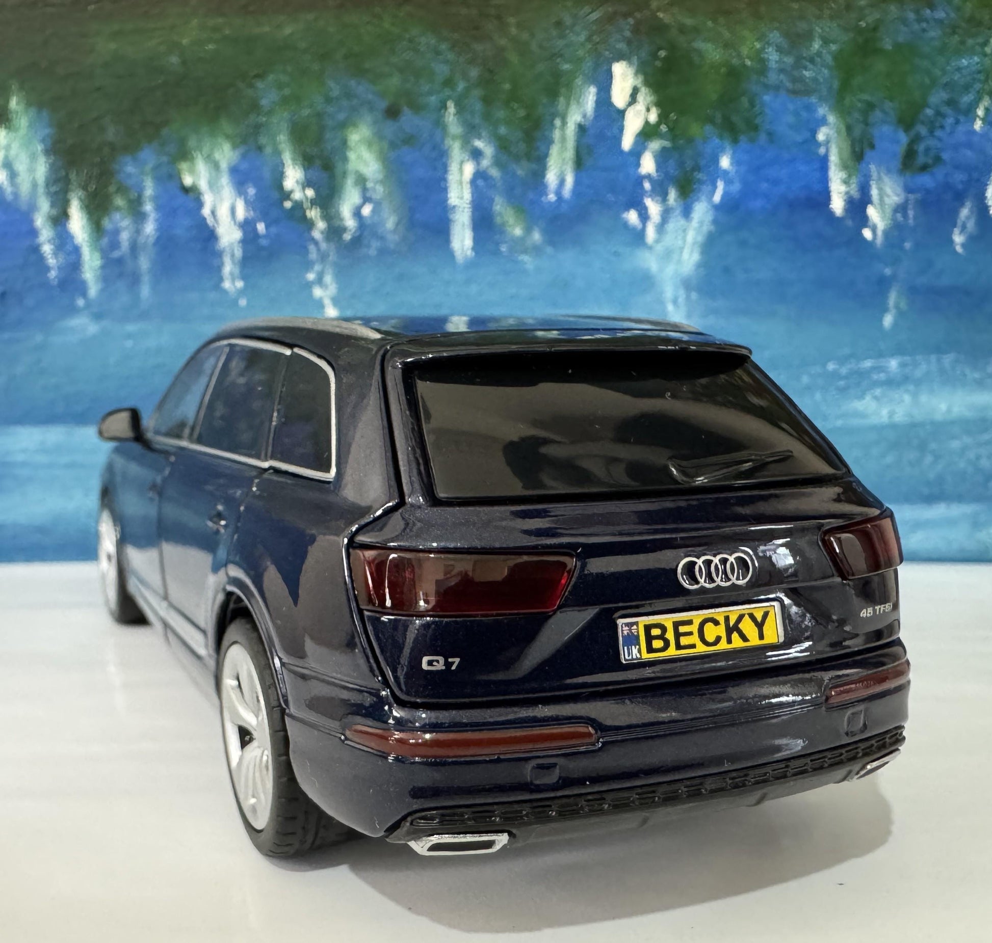 Audi Q7 1:32 Scale Diecast Car – Personalized Plates Lights & Sounds – Opening Doors, Bonnet and Boot – Gift for him, her. Metallic Blue