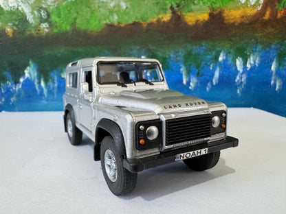 PERSONALISED PLATES Welly licensed Land rover Defender 90 Car Model boy girl dad mom uncle grandad brother birthday Easter gift Sleeves