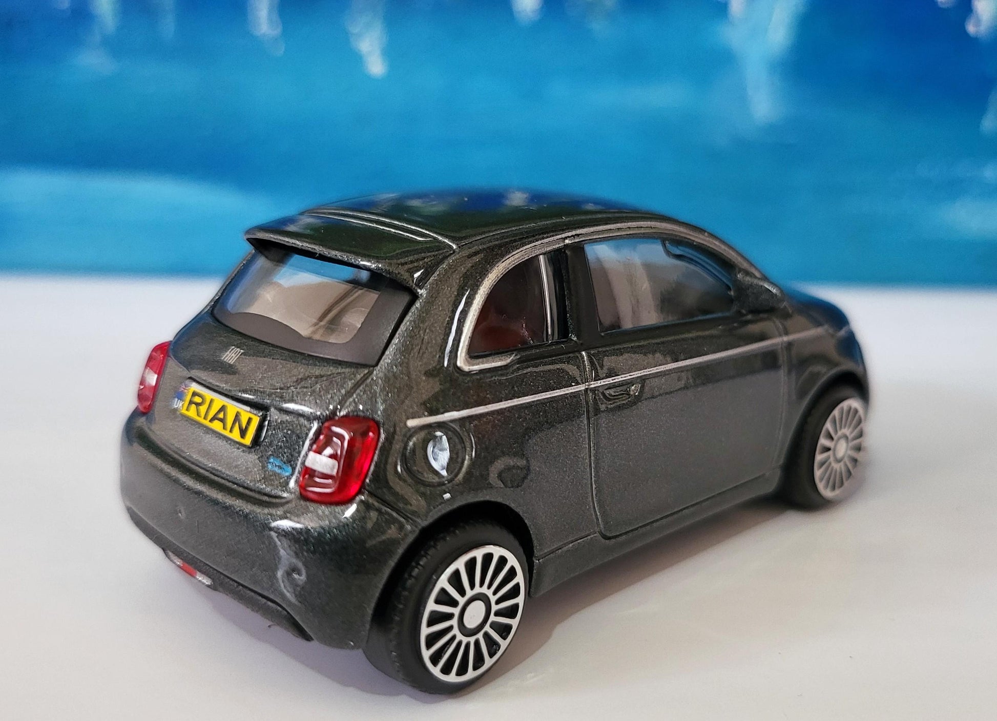 Personalised Plate FIAT 500e Toy Car - 1:43 Scale Model-Gift for Boy, Girl, Dad, Mom, Uncle, Grandad - Birthday, Metallic Grey - New Boxed