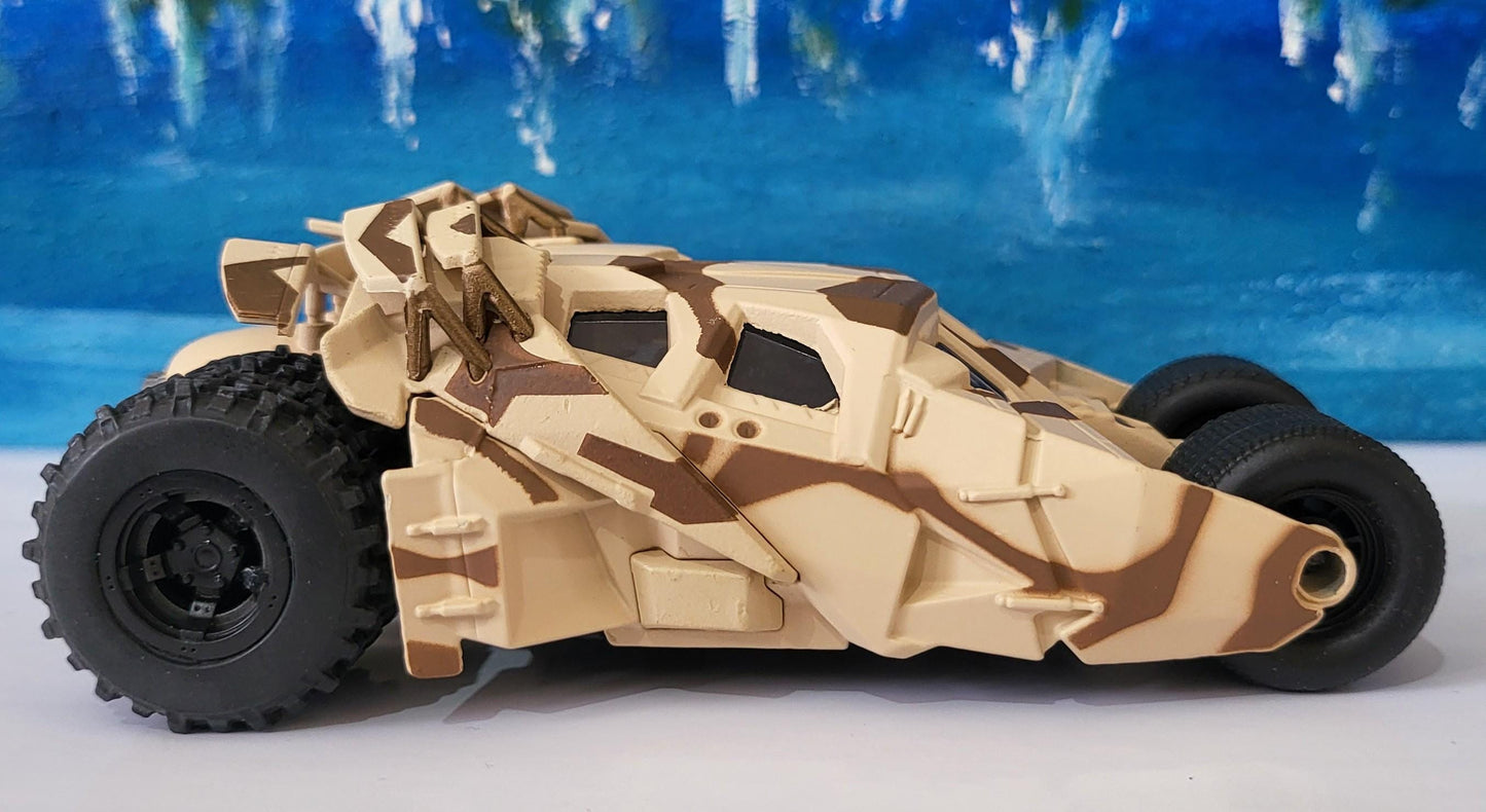 Metal Jada Tumbler Batmobile – The Dark Knight | Diecast CAMO Model Car | Batman Gift for Him Boy | Collectible Toy | DC Comics Fan Boxed