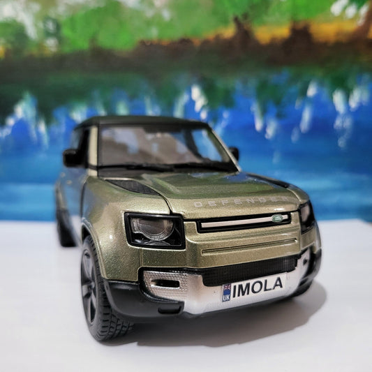 PERSONALISED PLATES licensed Land rover Defender 110 1:24 Scale Car Model boy girl dad mom uncle grandad brother birthday Easter gift Boxed