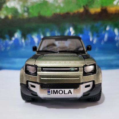 PERSONALISED PLATES licensed Land rover Defender 110 1:24 Scale Car Model boy girl dad mom uncle grandad brother birthday Easter gift Boxed