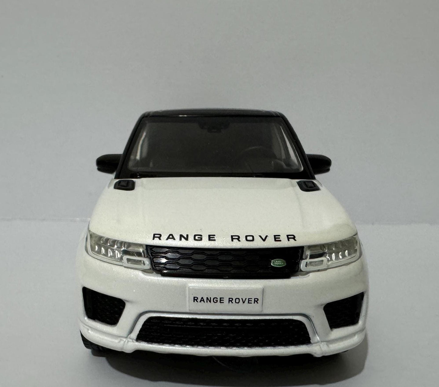 PERSONALISED PLATES RangeRover Sport 1:32 light & Sound Toy Car Model boy girl dad mom uncle grandad brother birthday present gift 3 colours