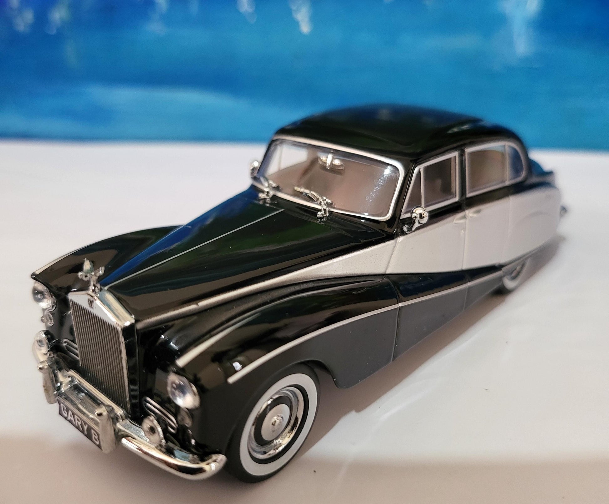 Rolls-Royce Hooper Express Black Model Car – Custom personalized Name Plate – Diecast Gift for Him or Her – Birthday or Christmas – Boxed