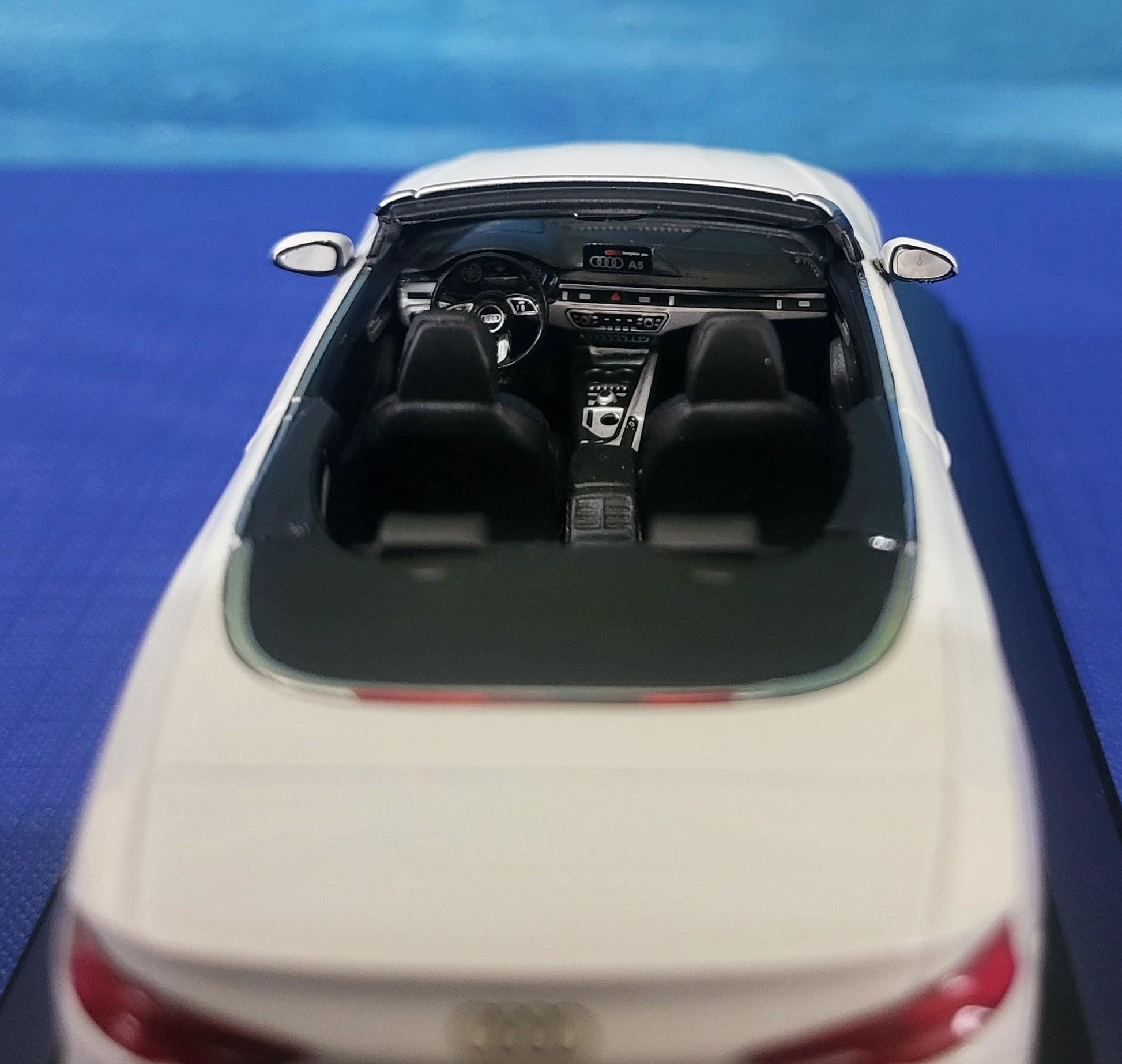 Personalized Name Plate 1:43 Audi A5 Cabriolet Tofana White Diecast Car – Spark Dealer Edition in Display Case, Highly Detailed