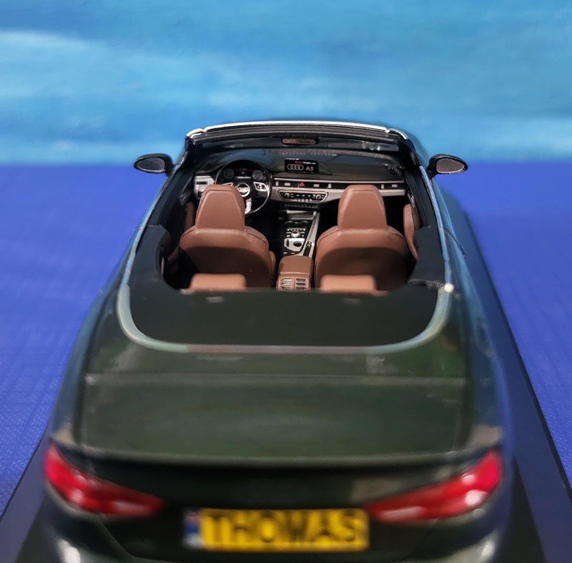 Personalized Name Plate 1:43 Audi A5 Cabriolet Gotland Green Metallic Diecast Car – Spark Dealer Edition in Display Case, Detailed