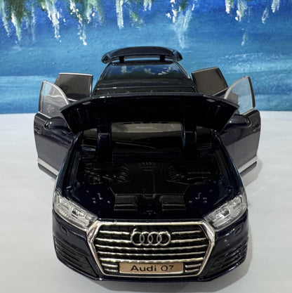 Audi Q7 1:32 Scale Diecast Car – Personalized Plates Lights & Sounds – Opening Doors, Bonnet and Boot – Gift for him, her. Metallic Blue